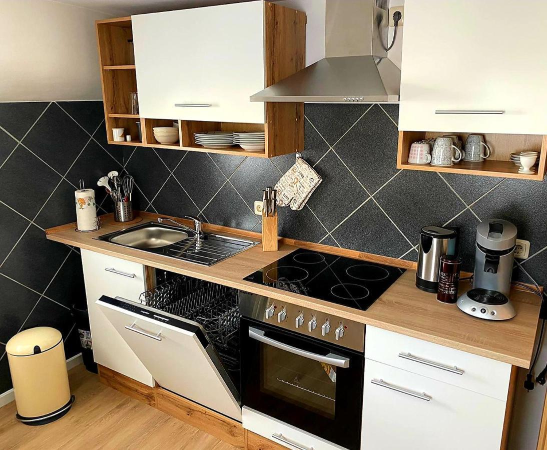 Apartment Schweich-Issel Familie Lentes Neu Renoviert ภายนอก รูปภาพ