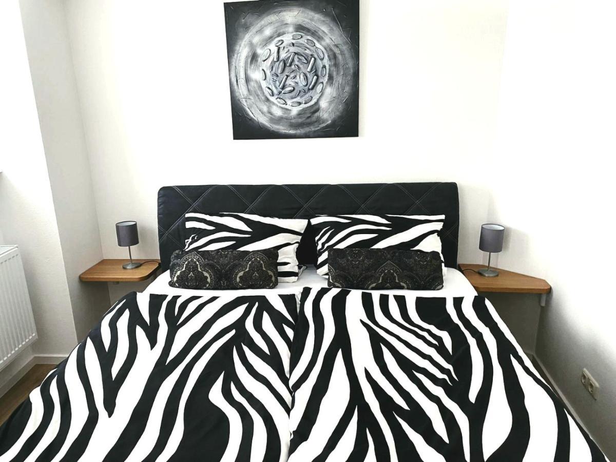 Apartment Schweich-Issel Familie Lentes Neu Renoviert ภายนอก รูปภาพ